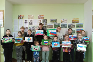 В Юдановском СДК организована выставка детских рисунков 